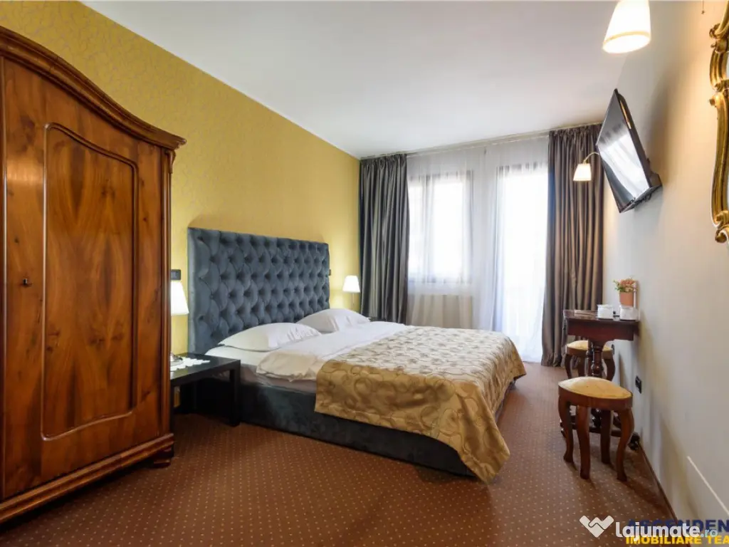 Langa Castelul Bran: Pensiune restaurant transfer afacer