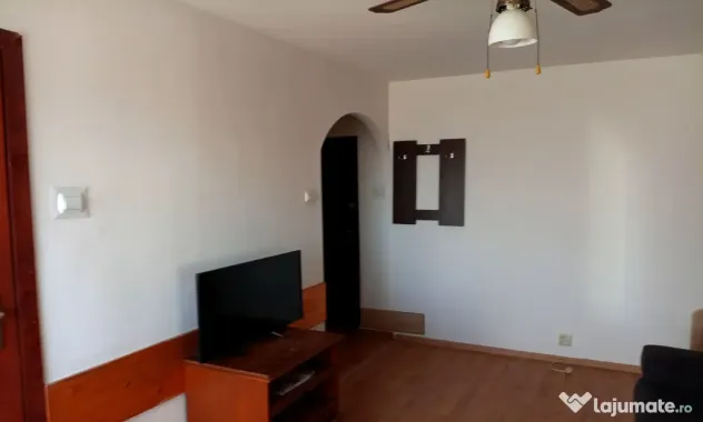 Garsonieră 18mp cu 1350 lei/lună - Bucuresti (Bucuresti-Ilfov)