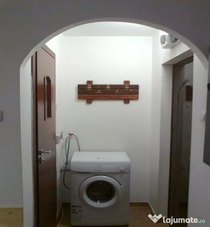 Garsonieră 18mp cu 1350 lei/lună - Bucuresti (Bucuresti-Ilfov)