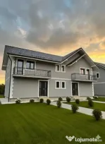 Vând duplex la cheie - suprafață utilă este de 110 m2 ,
