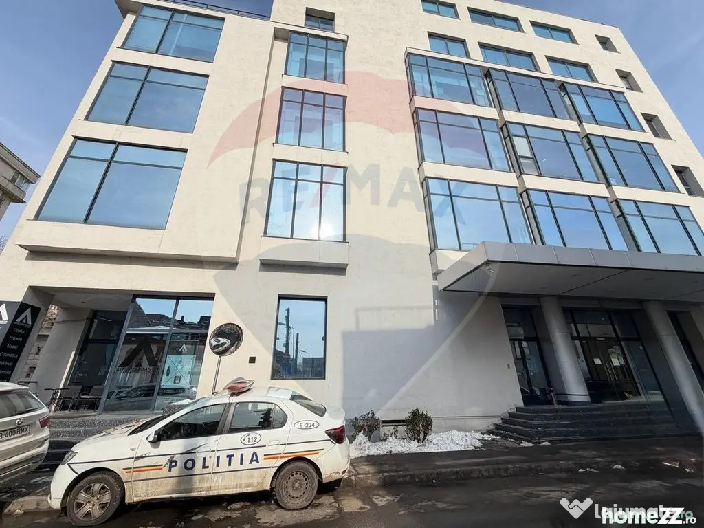 De vânzare în zona Unirii-Spațiu de birouri de 1,650mp