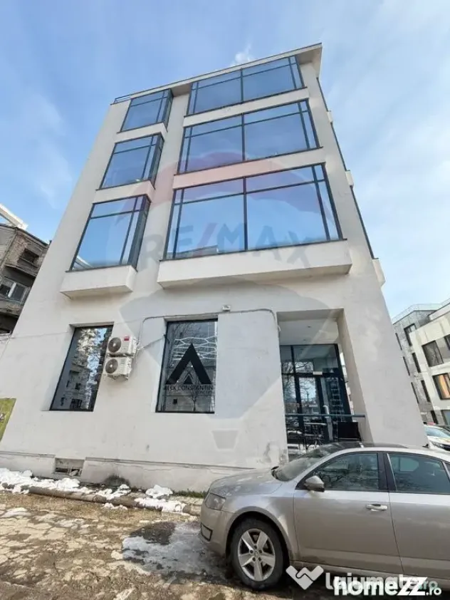 De vânzare în zona Unirii-Spațiu de birouri de 1,650mp
