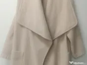 Scurta din stofa bej-piersica 