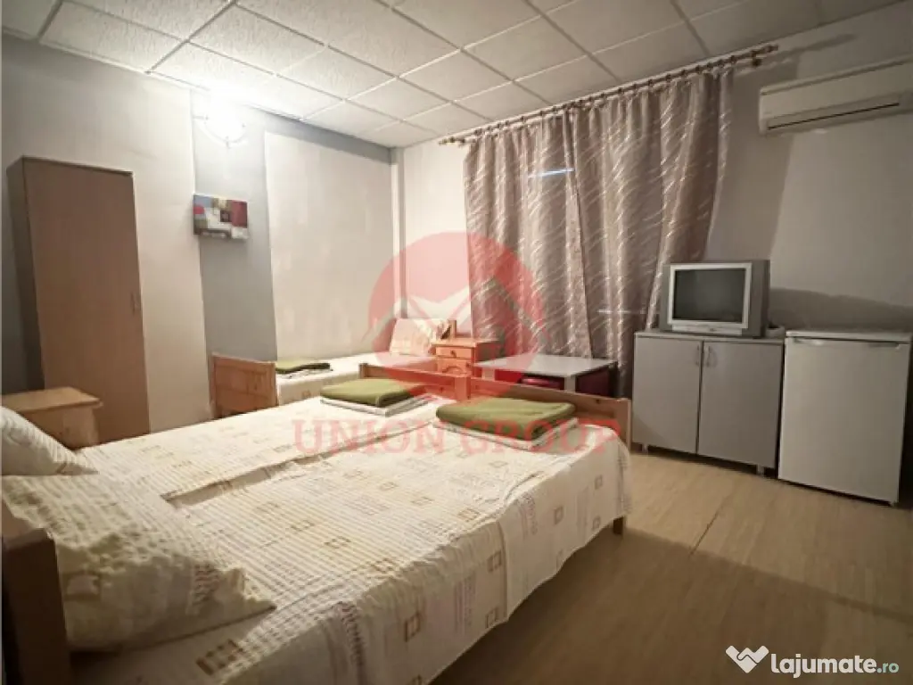 Pensiune 15 camere in a Doua Linie la Mare, zona Pescaria lu