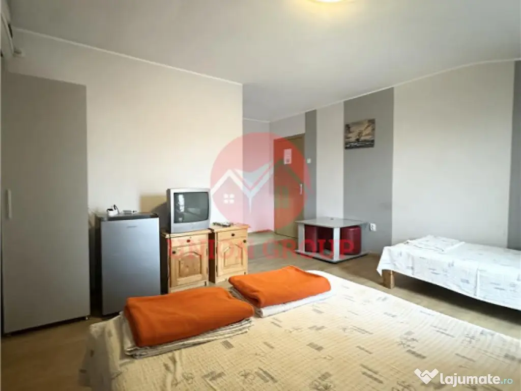 Pensiune 15 camere in a Doua Linie la Mare, zona Pescaria lu