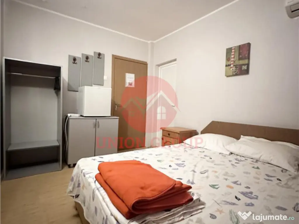 Pensiune 15 camere in a Doua Linie la Mare, zona Pescaria lu