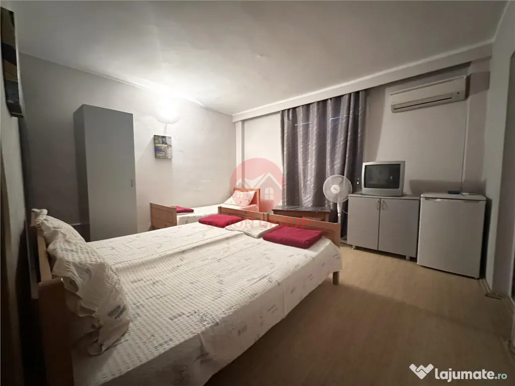 Pensiune 15 camere in a Doua Linie la Mare, zona Pescaria lu