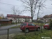 Garsoniera Savinesti spatioasa in zona curată 