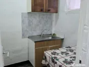 Garsoniera Savinesti spatioasa in zona curată 