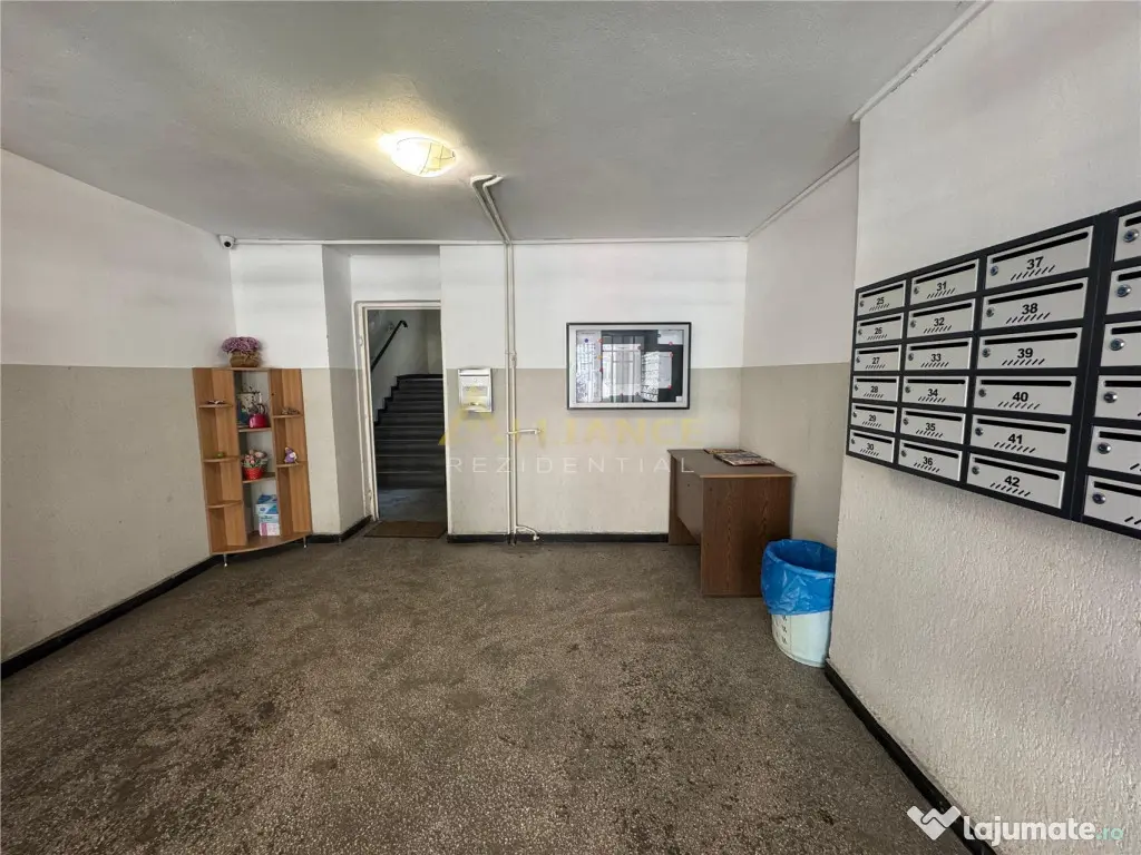 Bld. Tineretului Ap 2 cam Et 7 din 10 bloc 1981