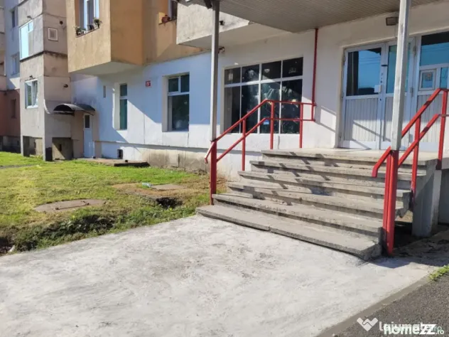 Spațiu comercial, 119 mp, vitrină stradală, zona Hotvon - Baia Mare (Maramures)