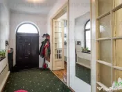 Vila de - Zona Victoriei | Pretabil birouri, clinica sau r 