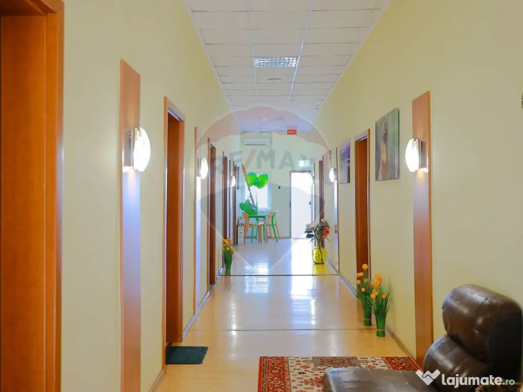 De vânzare- Proprietate industrială modernizată - Cale...