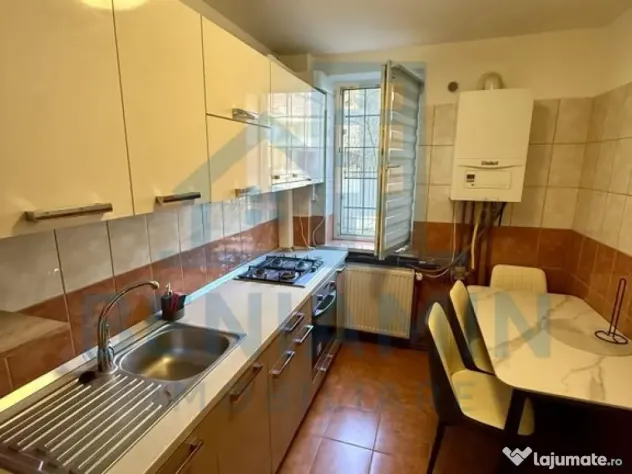 2 camere - parter - centrala proprie - renovat - Nanterre...