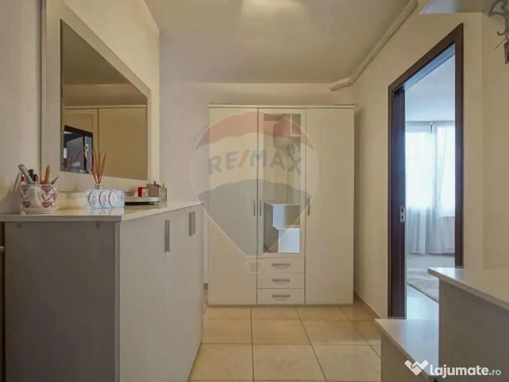 Comision zero! Apartament cu 3 camere, Grivitei, vedere p...