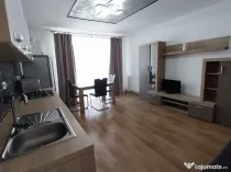 Apartament 3 camere et.1,balcon inchis, parcare Floresti