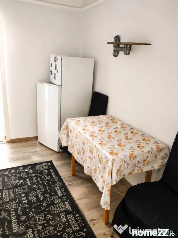 Apartament cu două camere zona Cetății