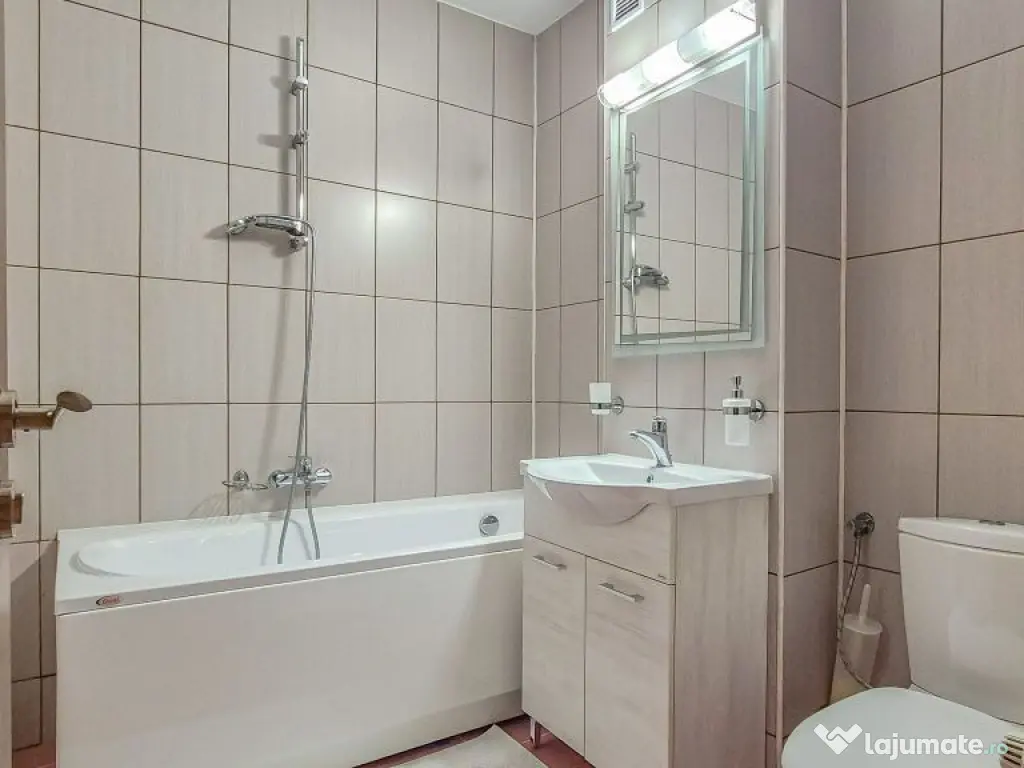 Apartament Spațios de 2 Camere | Zona Răcădău | 2 Bă...