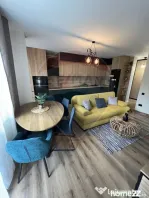 Apartament 3 camere de inchiriat