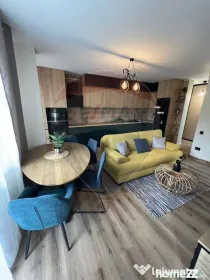 Apartament 3 camere de inchiriat