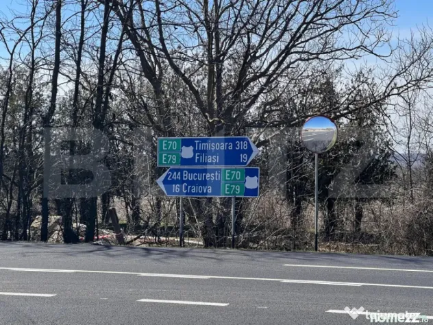 Teren intravilan 12.500 mp, zona Profi Logistic Isalnita - Isalnita (Dolj)