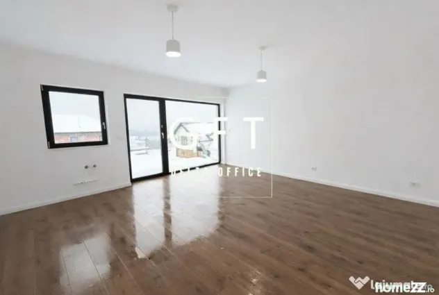 Casă tip duplex de vânzare – Bistrița, Aleea Coacăz...