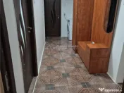 2 camere, decomandat, etaj 5 din 10, Bd.Unirii Sud -comision 