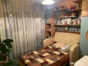 Apartament 4 camere de vanzare, zona Lama 