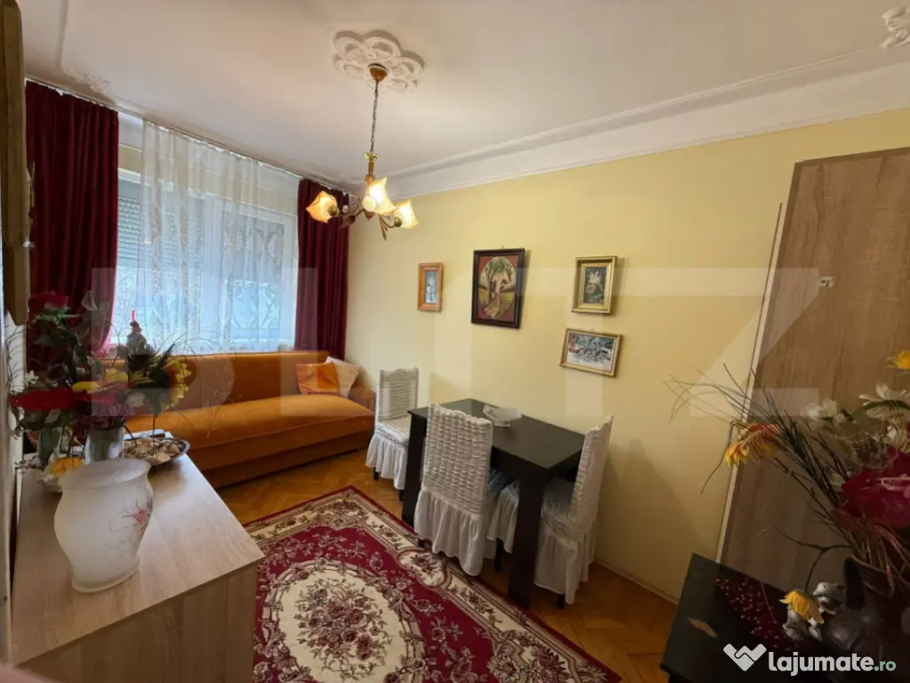 Apartament 3 camere, 54 mp, zona Tatarasi