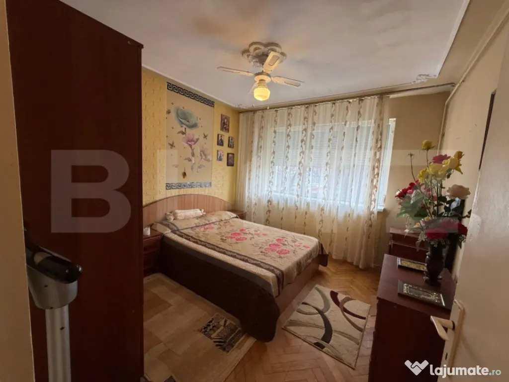 Apartament 3 camere, 54 mp, zona Tatarasi