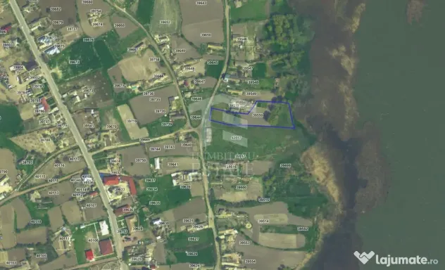 Teren intravilan 4367 mp – Salcioara – deschidere la lac