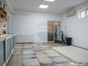 DE VANZARE Reședință Premium cu Piscină și Teren Gen... 