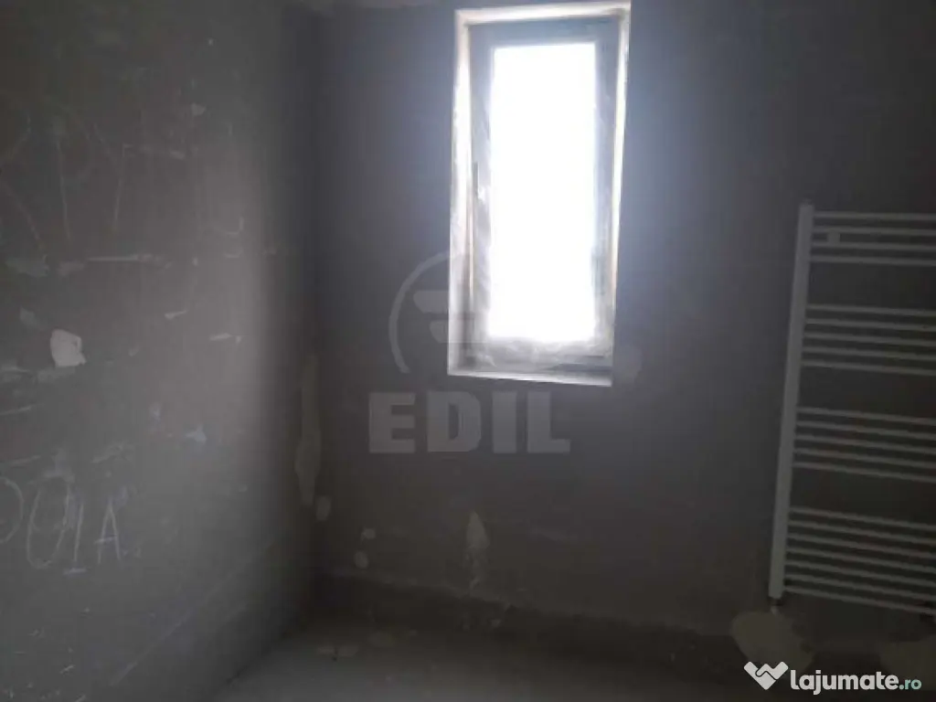 Apartament in zona centrala Floresti