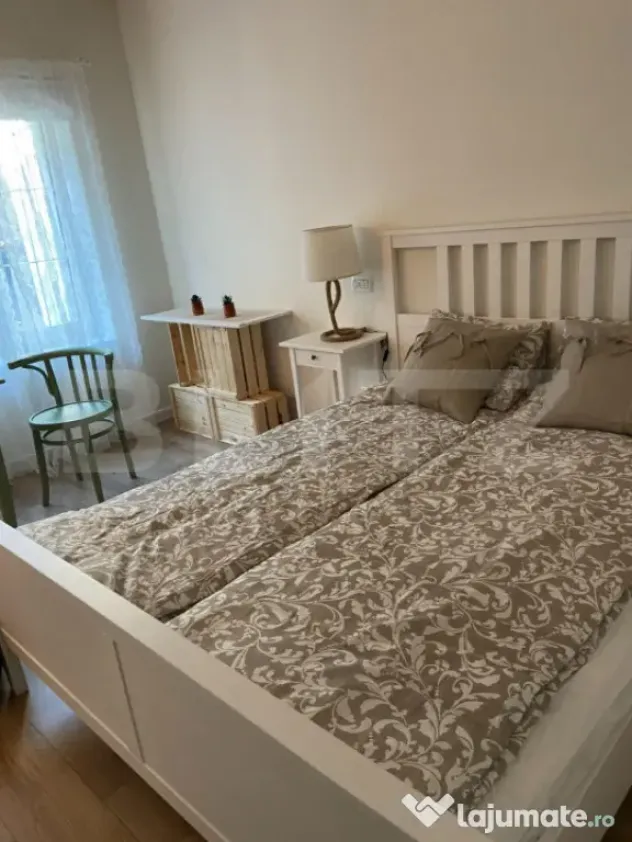 Investiție stabilă în zonă centrală – imobil pregăti