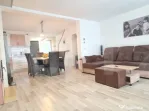 Casa cu 4 camere cartier Izvor Tarlungeni 2 locuri parcare