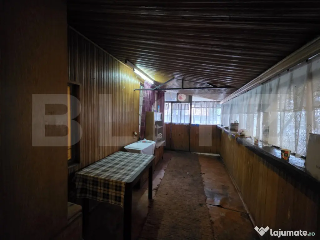 Casa de vanzare ,100mp, zona Titulescu Satu Mare