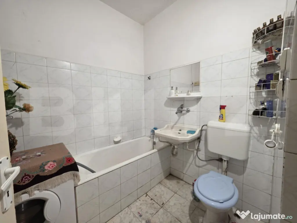 Casa de vanzare ,100mp, zona Titulescu Satu Mare