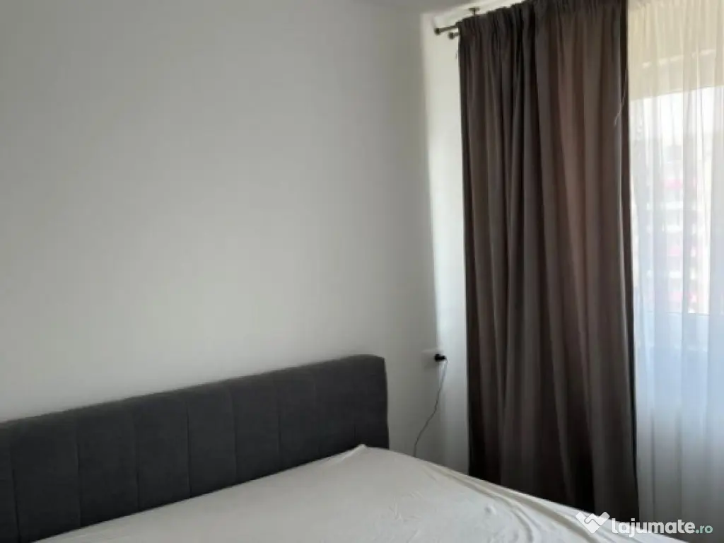 Apartament de 2 camere ( 69 MP )-Tractorul