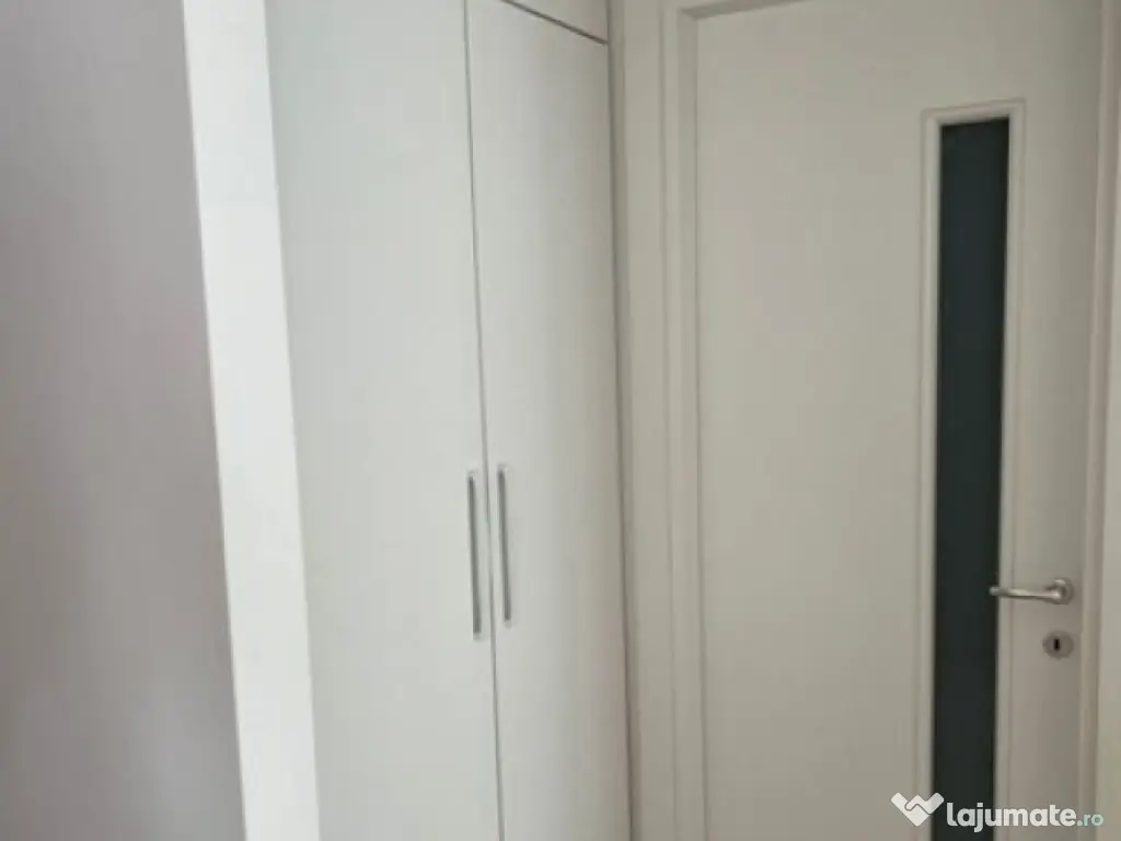 Apartament de 2 camere ( 69 MP )-Tractorul