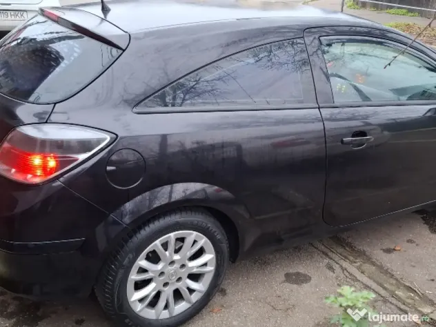Opel Astra H GTC Turbo Coupe 1.6 Benzina 180 cp cod motor Z16LET același motor de pe Corsa Opc.