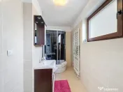 2 camere decomandate, 58 mp, loc de parcare, zona Borhanci 