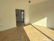 CASA INDIVIDUALA, 4 CAMERE, 2 BAI SI POD, MALL MOLDOVA, COMI 