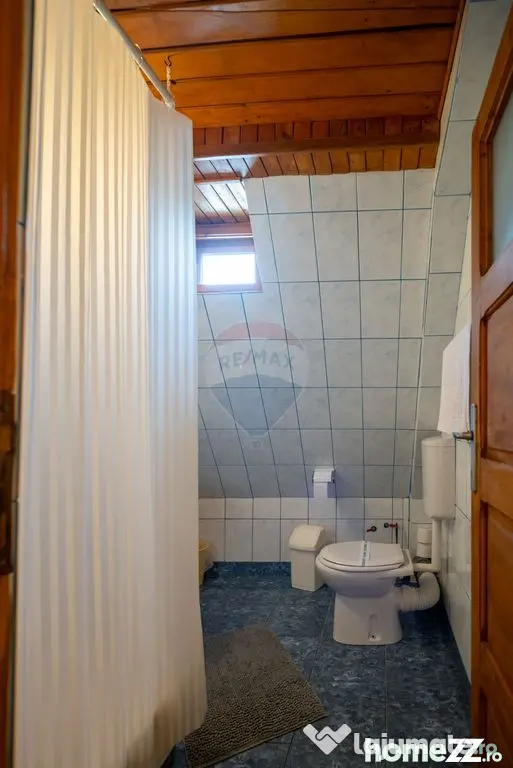 Apartament Busteni – Etaj Integral Vilă – 4 Camere