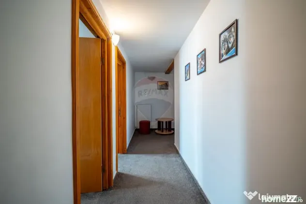 Apartament Busteni – Etaj Integral Vilă – 4 Camere
