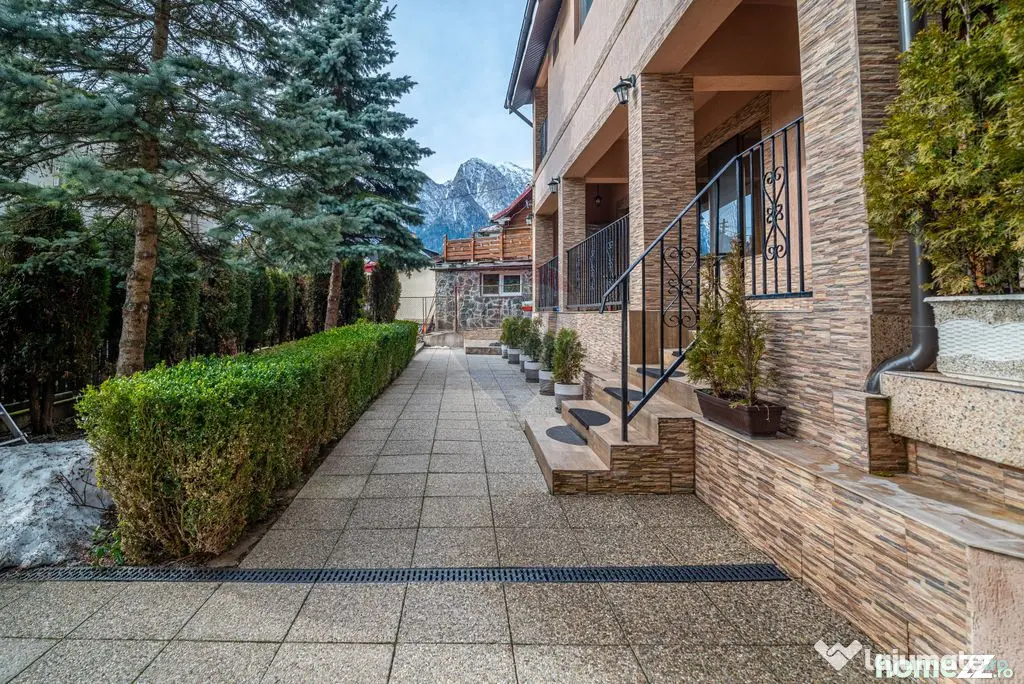 Apartament Busteni – Etaj Integral Vilă – 4 Camere
