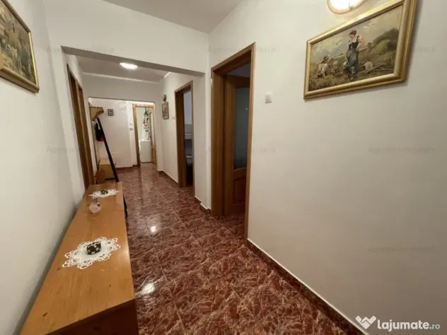 3 Camere - Bd. Chisinau nr. 15