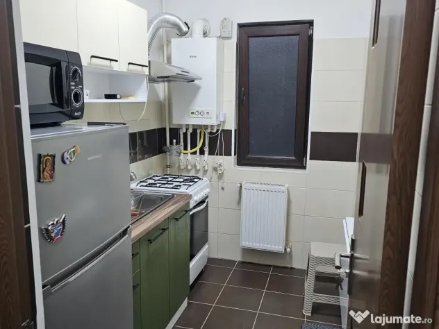 Garsonieră de închiriat–34mp, complet mobilată și utilată, Metalurgiei