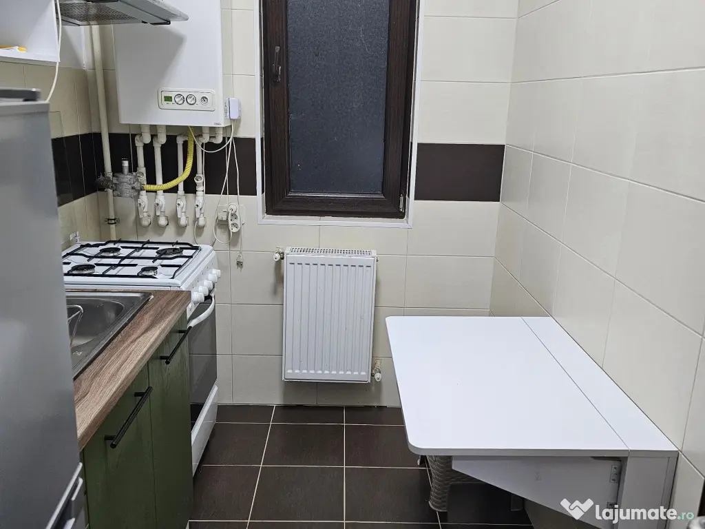 Garsonieră de închiriat–34mp, complet mobilată și utilată, Metalurgiei