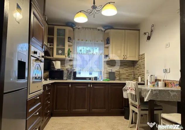 Apartament 2 camere cu 2 balcoane – Răcădău | Confort,