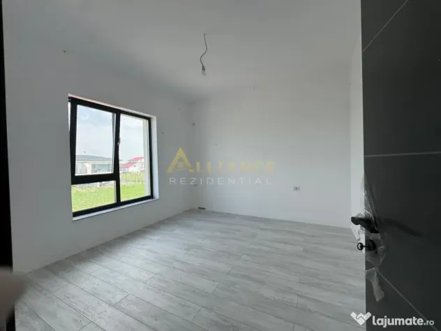 Teren 350mp - 4 Camere 3 Bai- Berceni - Gata de mutat